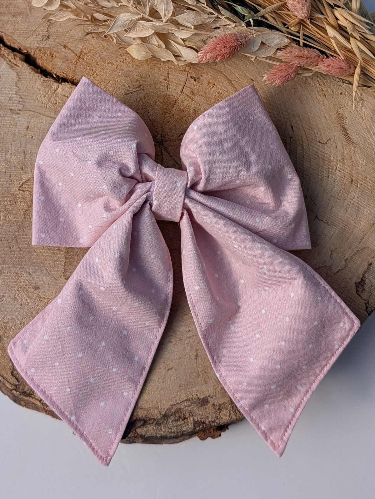 The Blush Bow
