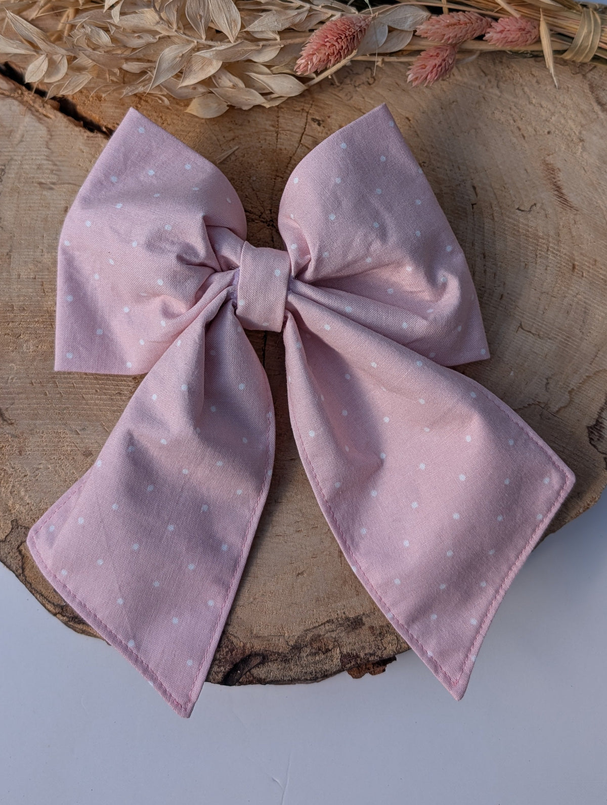The Blush Bow